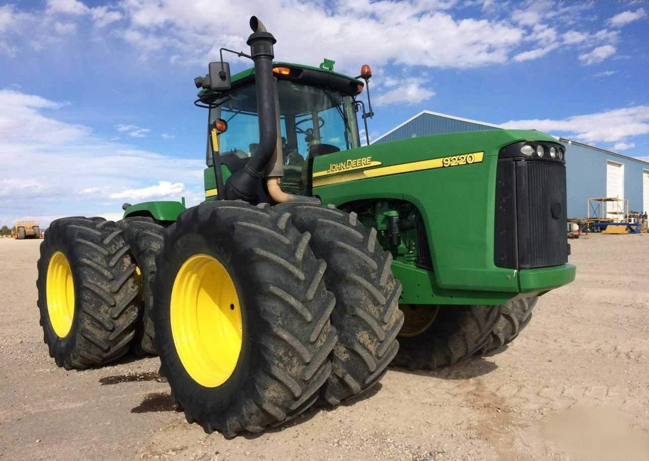 Fixing a hydraulic malfunction on a John Deere 9220 tractor